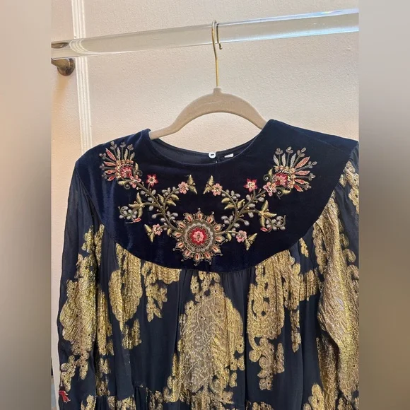 ANTHROPOLOGIE OPERA Brocade Blouse/Tunic Gold Lamé Blue Velvet (meow) Boho Grace - Picture 3 of 6